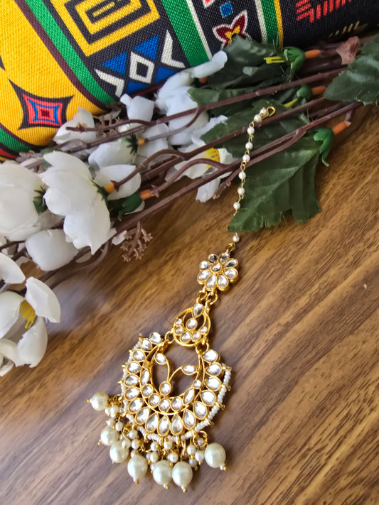 White Kundan & Pearl Chandbali Tikka