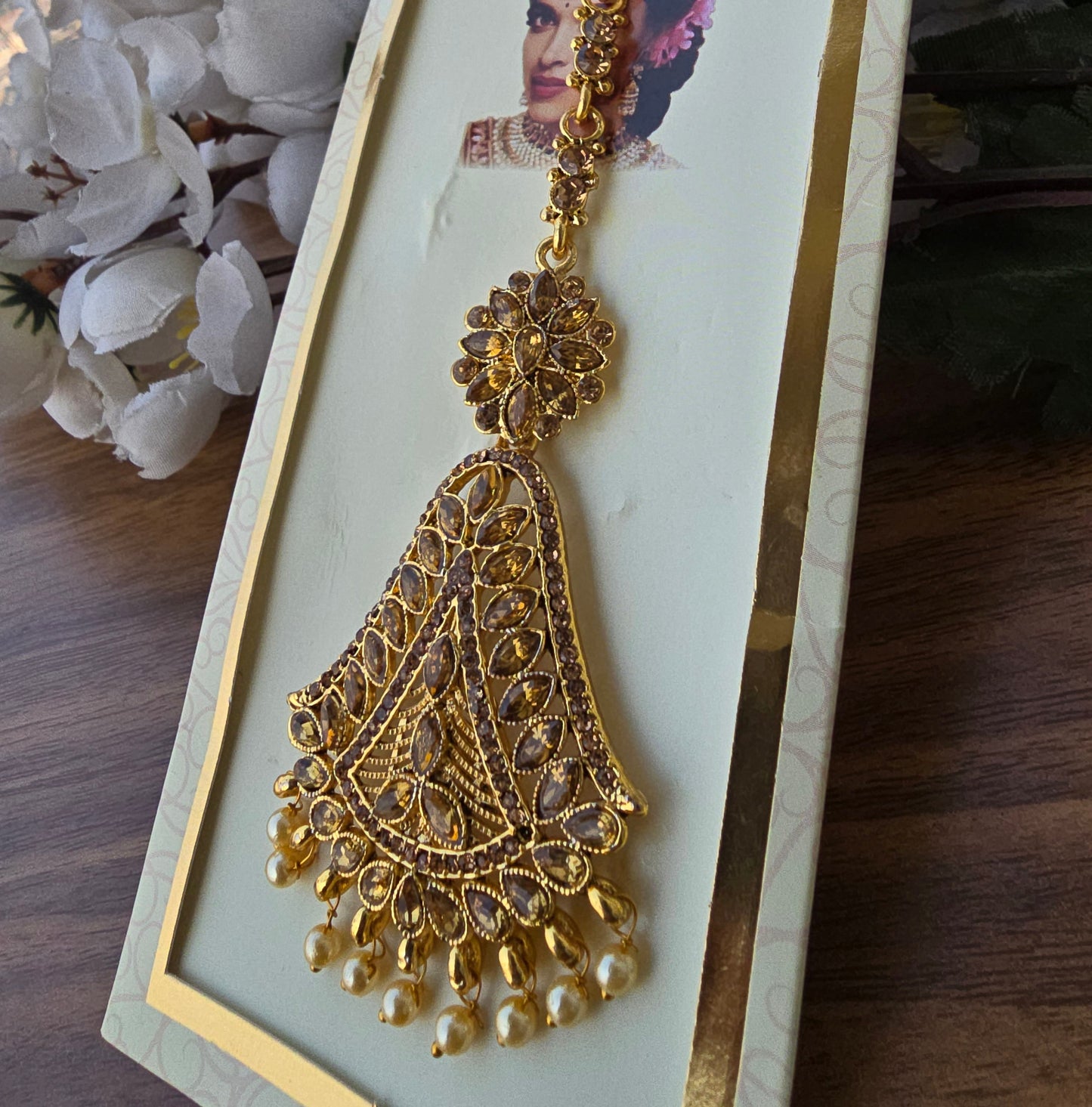 Antique Gold Kundan Maang Tikka with Pearl Drops | Traditional Bridal Forehead Jewelry | Wedding & Festive Hair Accessory