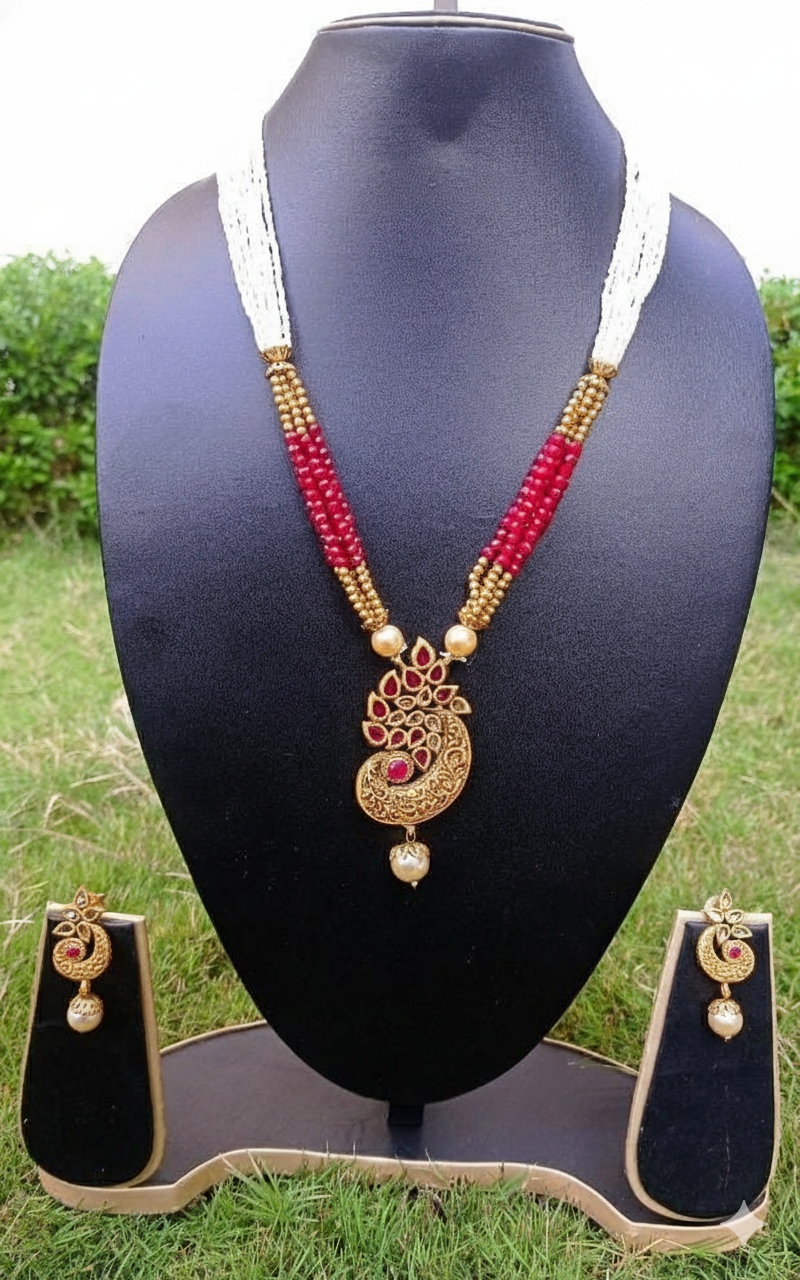 Red & White Beaded Peacock Set
