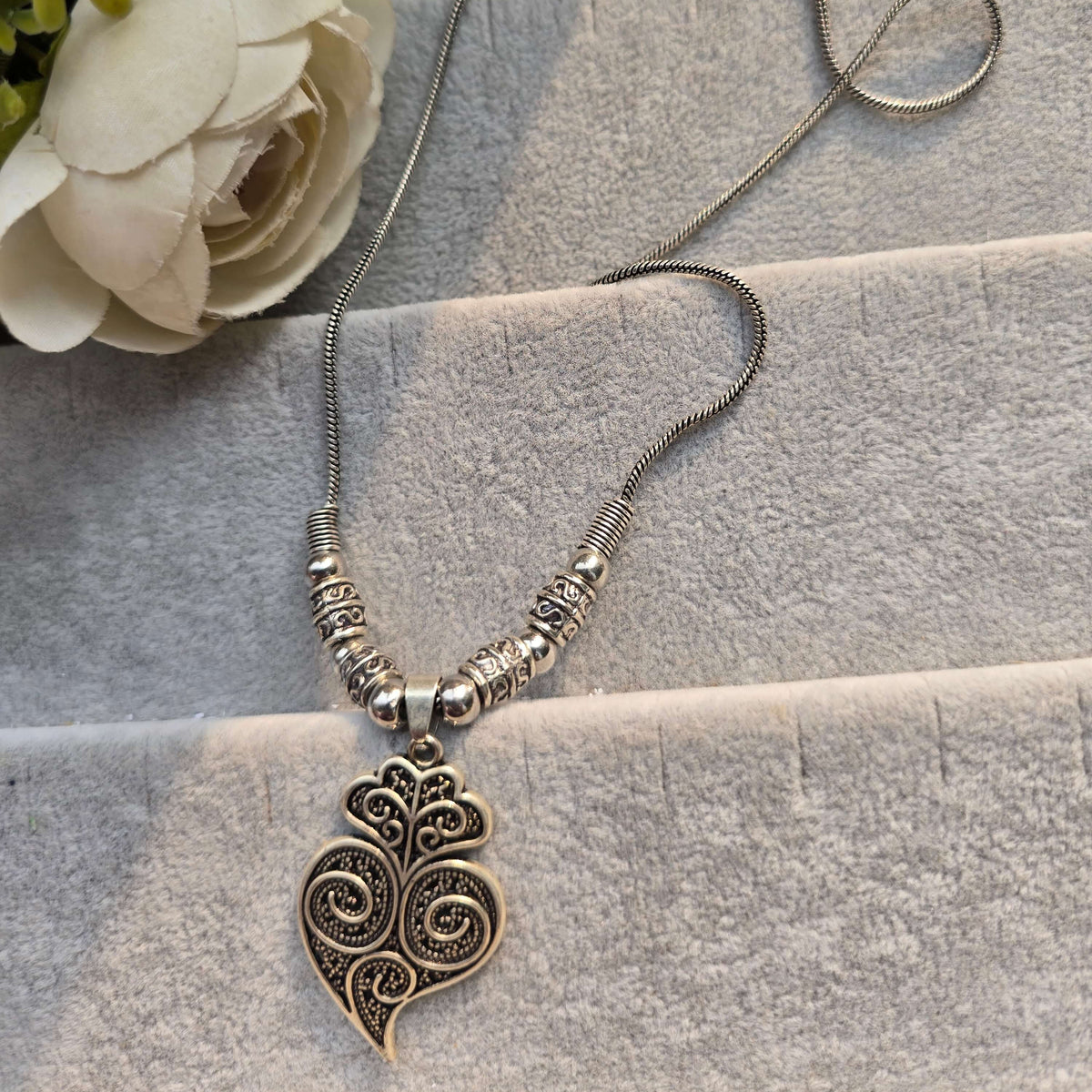 Oxidised Leaf Pendant Neckpiece