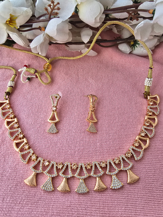 Rose Gold Pave Fan Choker Necklace Set