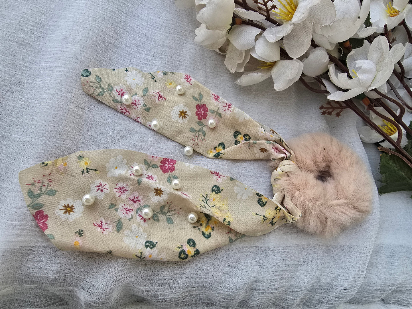 Floral Pearl Scrunchie