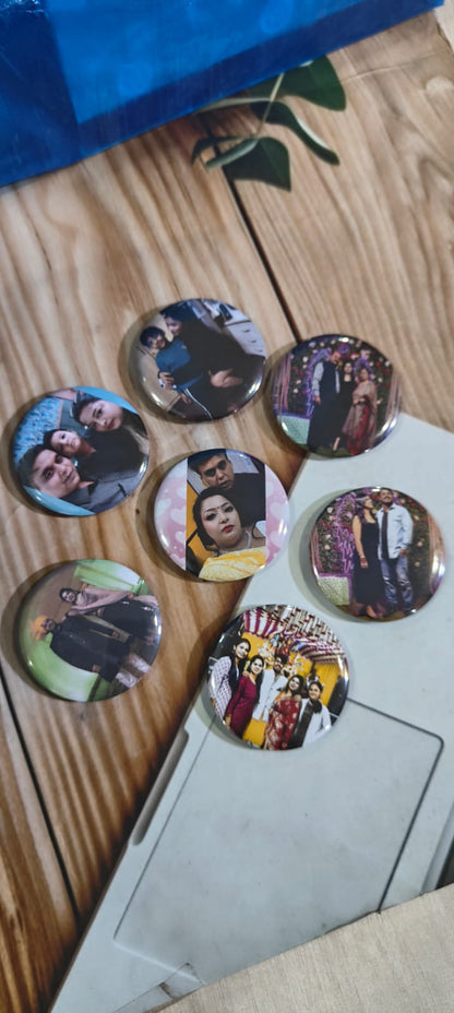 Customized souvenir-style magnets.