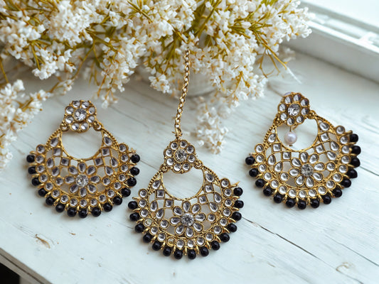 Black & Golden Maang Tika Set