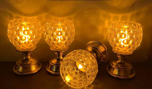 Tlight with silver stand