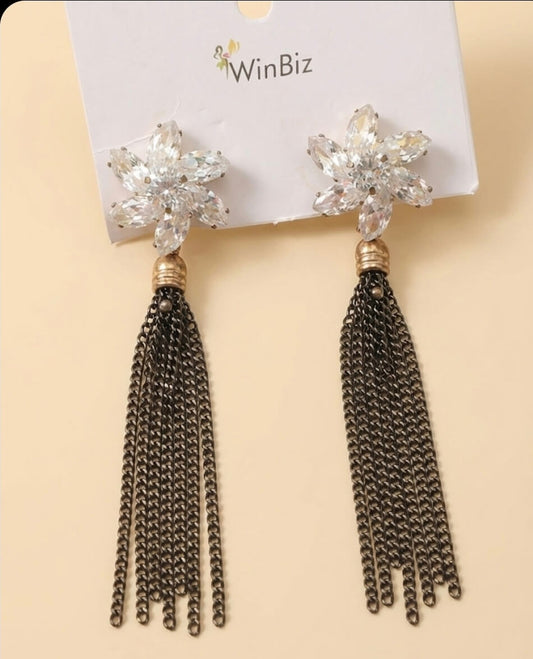 Star Stud with Chain Tassels