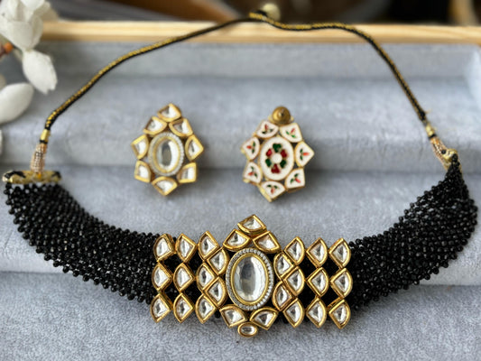 Kundan Choker with Black Onyx Beads
