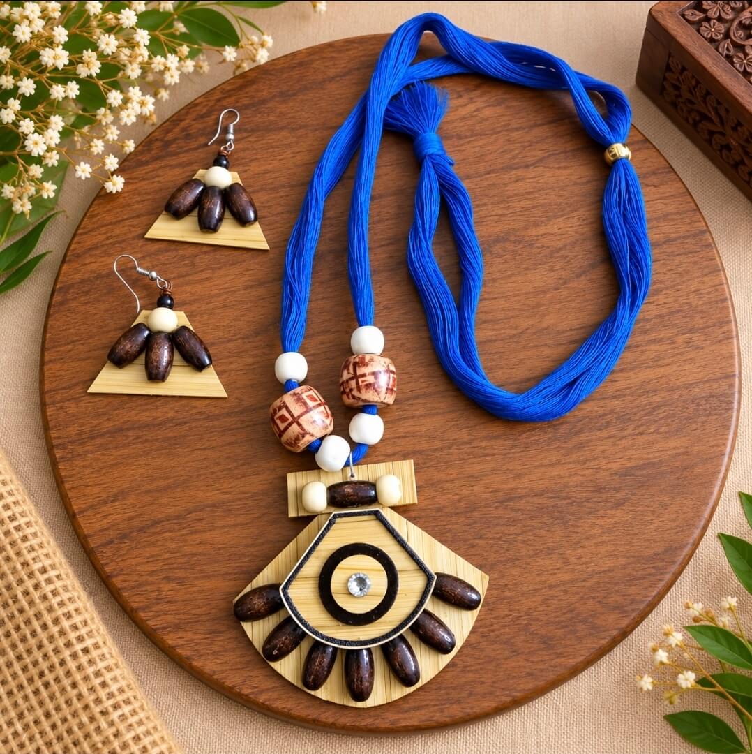 Blue Thread Handmade Wooden Pendant Necklace Set with Earrings