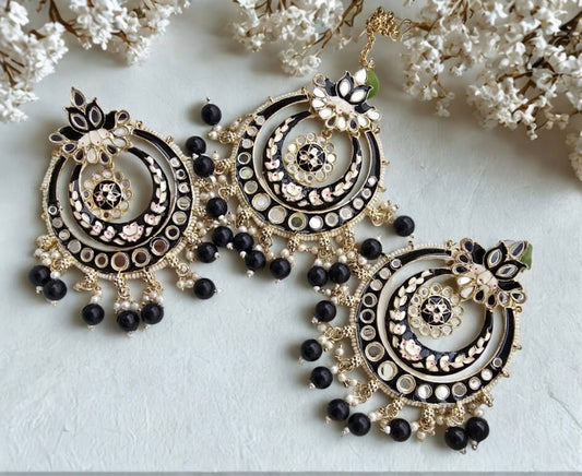 Black and Ivory Maang Tika Set