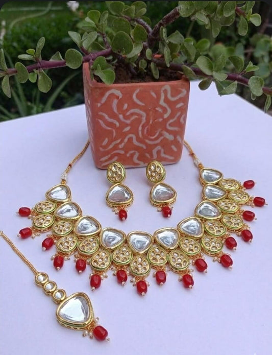 Kundan set with red beads