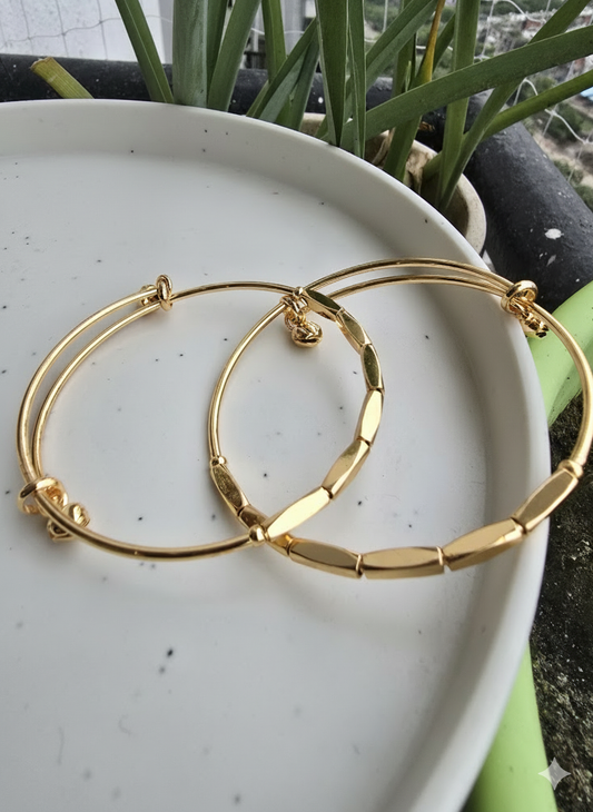 Golden adjustable bangles(set of 2)