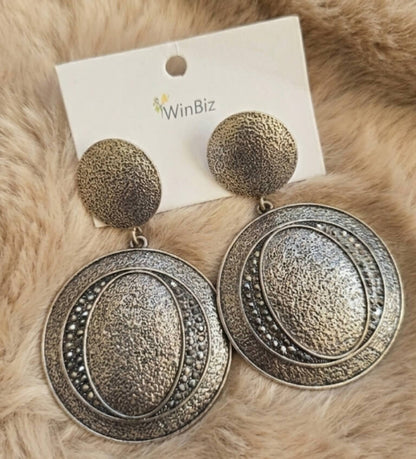Circular Oxidized Earrings with Onyx Beads